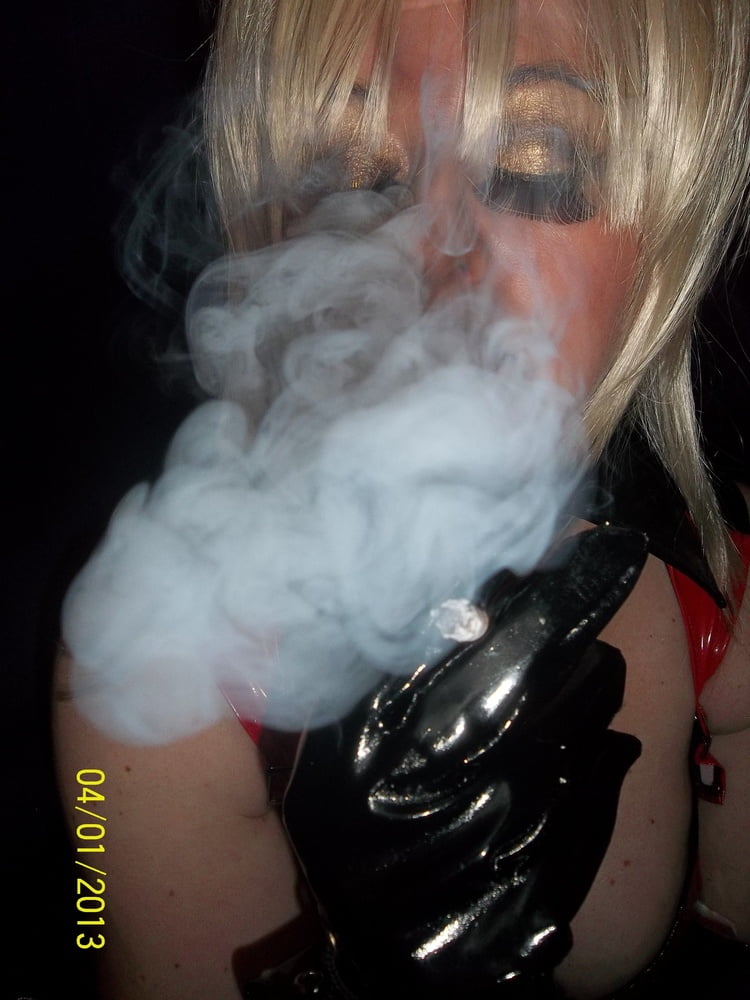 Nueva chica en la ciudad pt 1
 #106728448