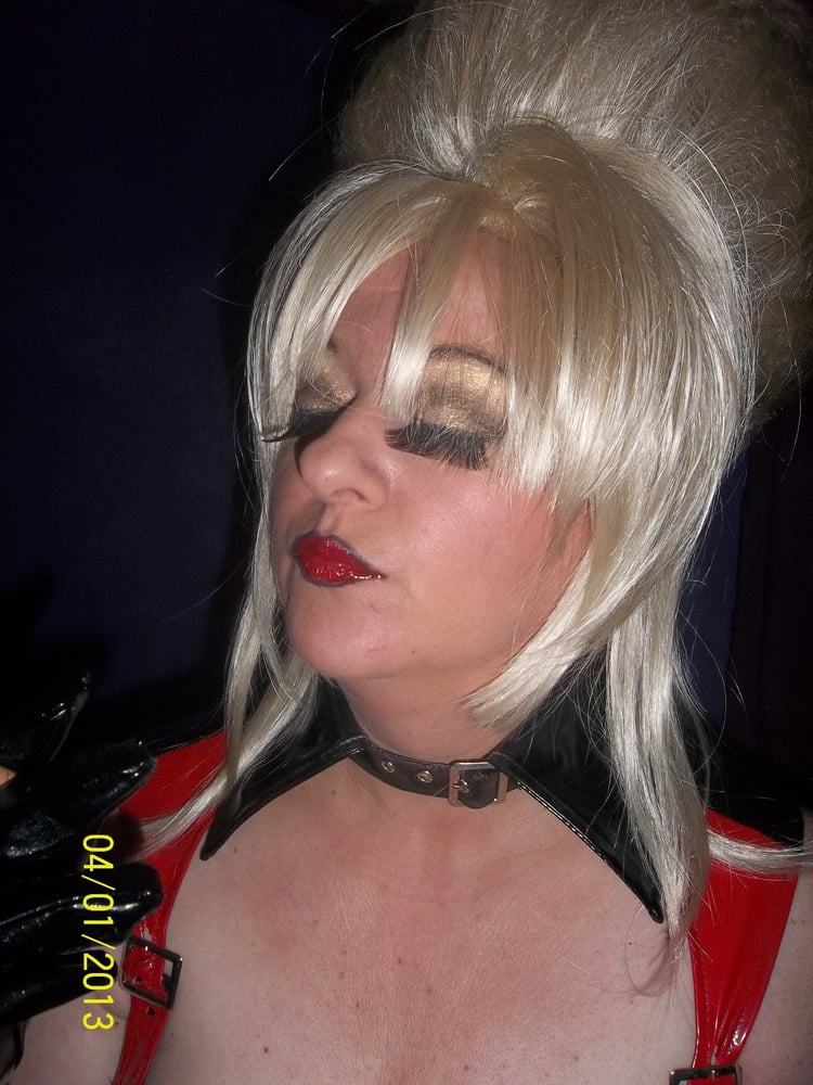 Nueva chica en la ciudad pt 1
 #106728455