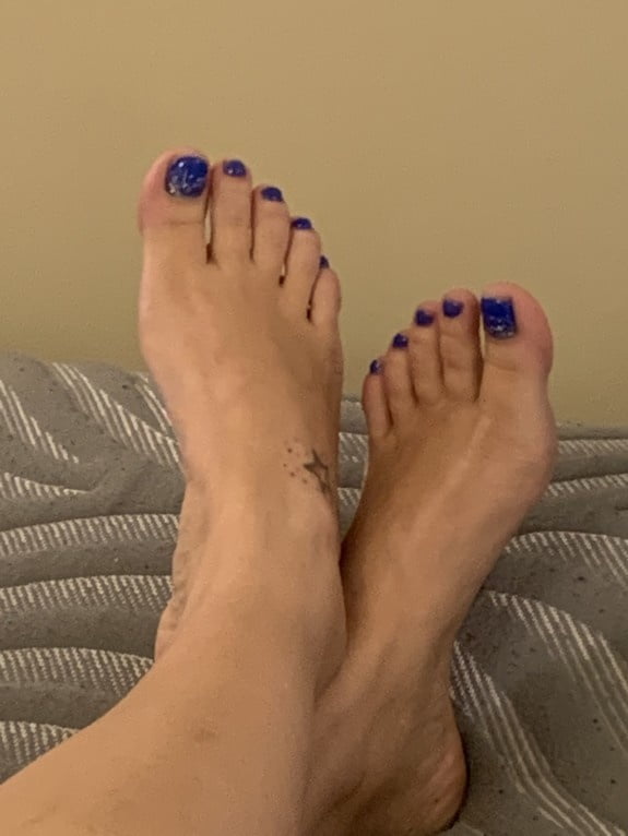 MY FUCK HOLES AND TOES #80219058
