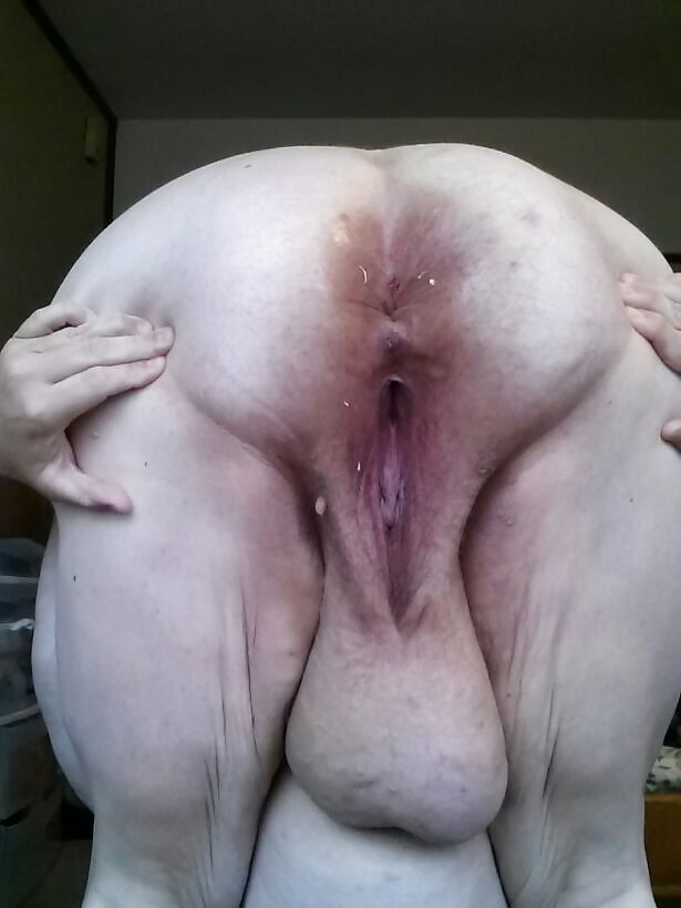 Ssbbw bendover abierto y listo
 #104488089