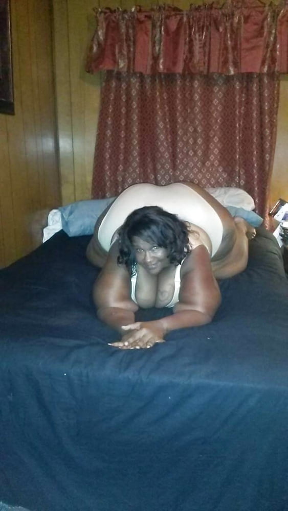 SSBBW bendover open and ready #104488123
