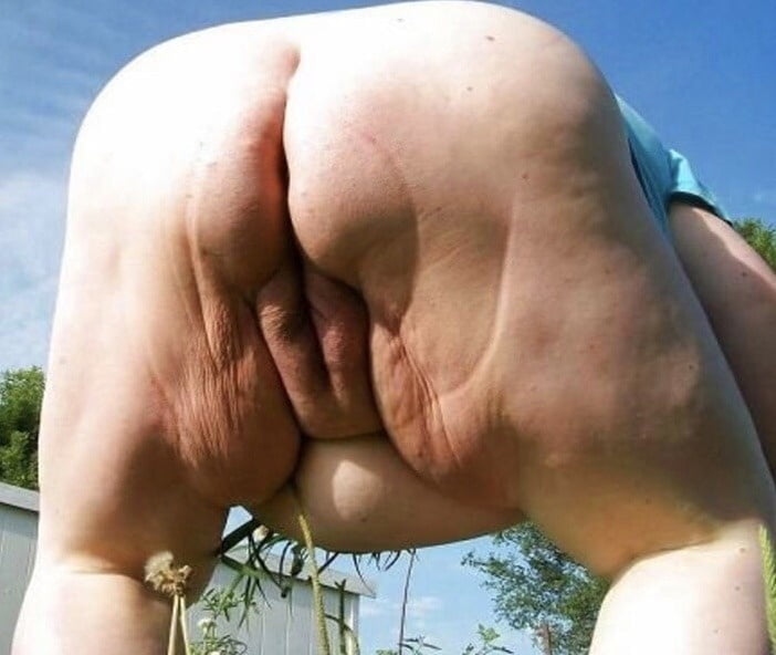 SSBBW bendover open and ready #104488145