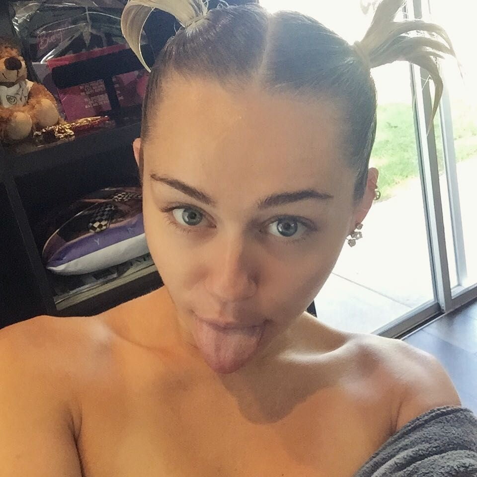 Miley Cyrus makes me cum everyday #87455460