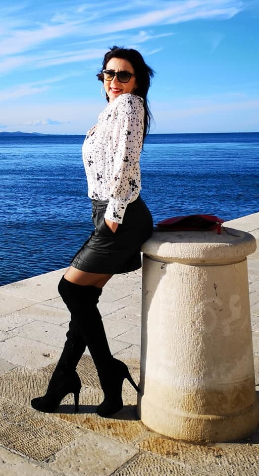 Madura z
 #104720702