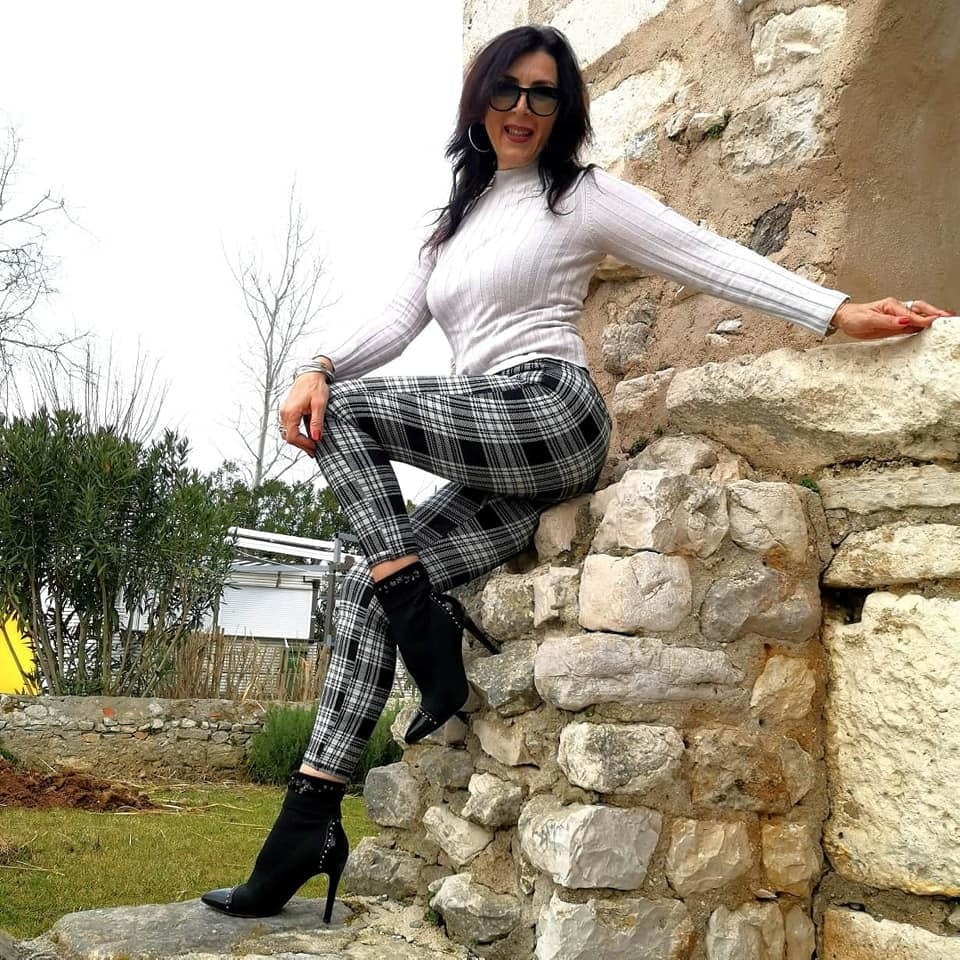 Madura z
 #104720706