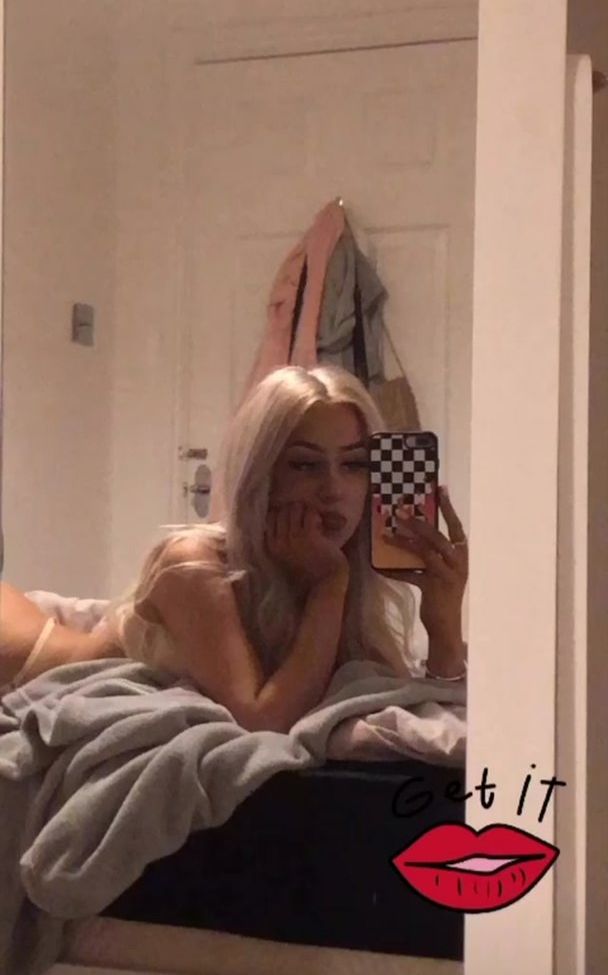 Kamile Dolbninaite desnuda #109045273