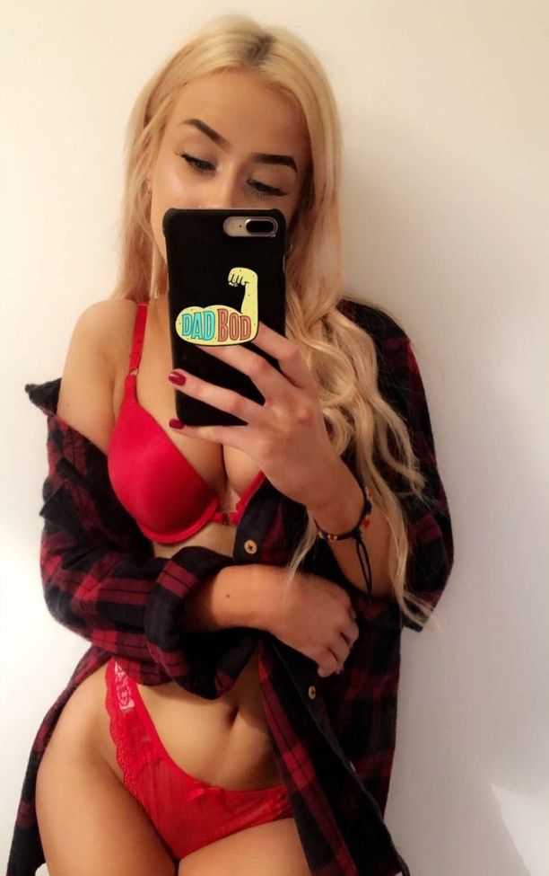 Kamile Dolbninaite desnuda #109045342