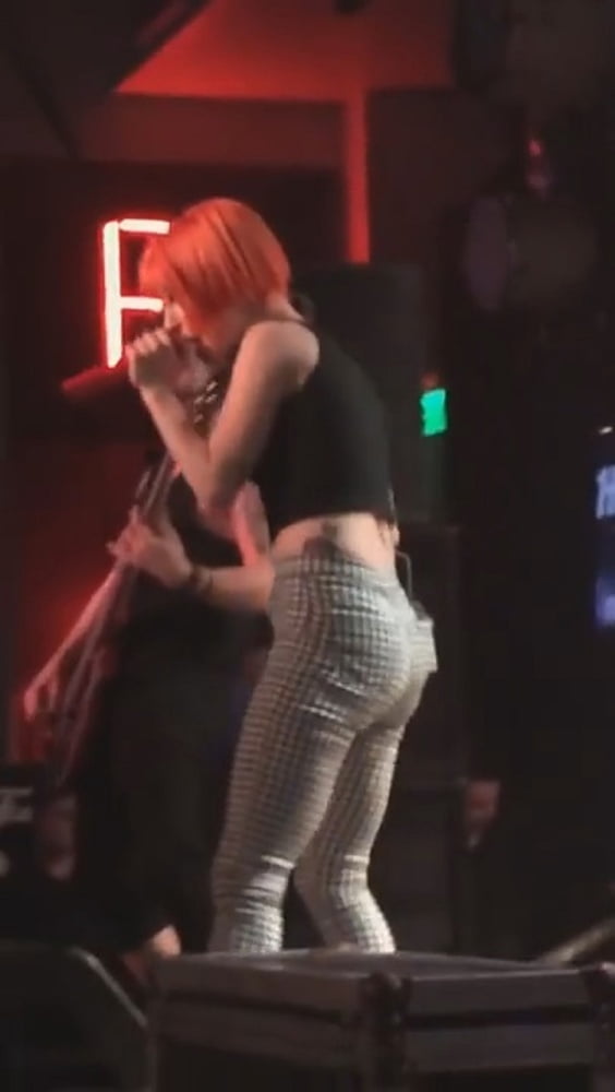 Hayley williams 3
 #106216775