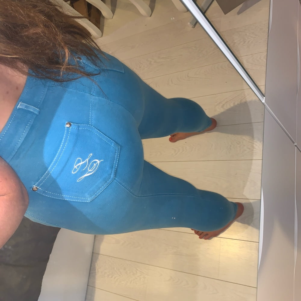 Mädchen in Jodhpurs 5
 #94372494