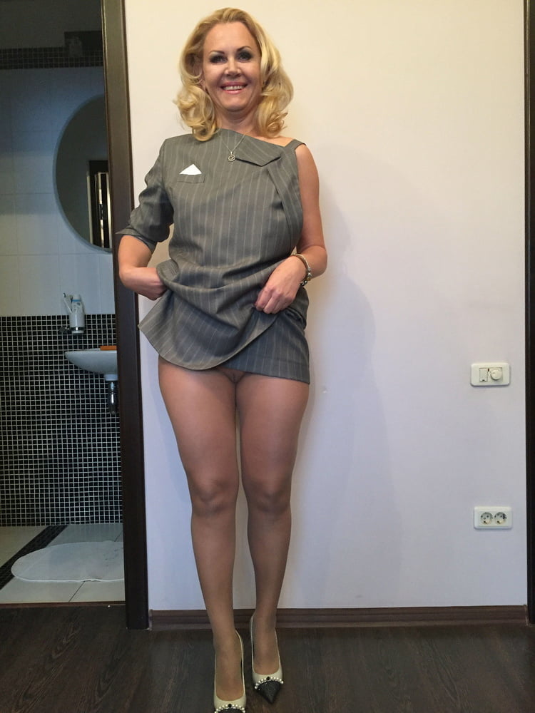 Einfach eine geile Oma fangen (587)
 #91795318