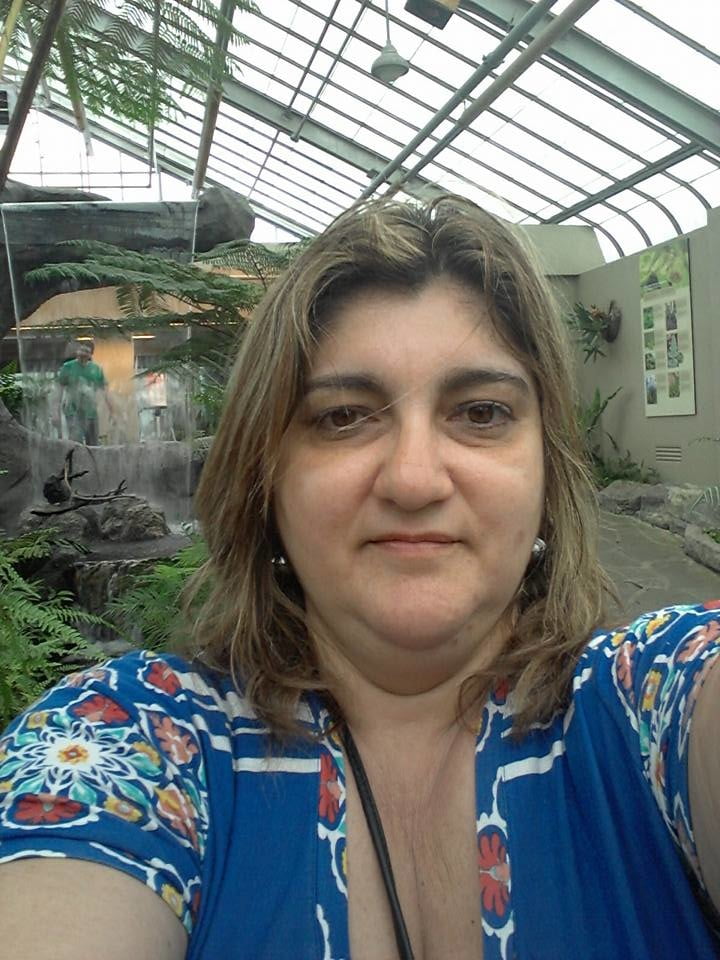 Coroa gostosa Deisianne #89816653