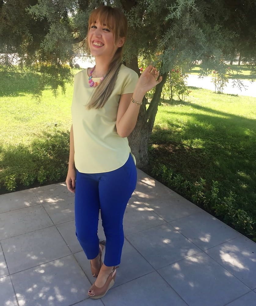 露出した妻たち 15 #94175445