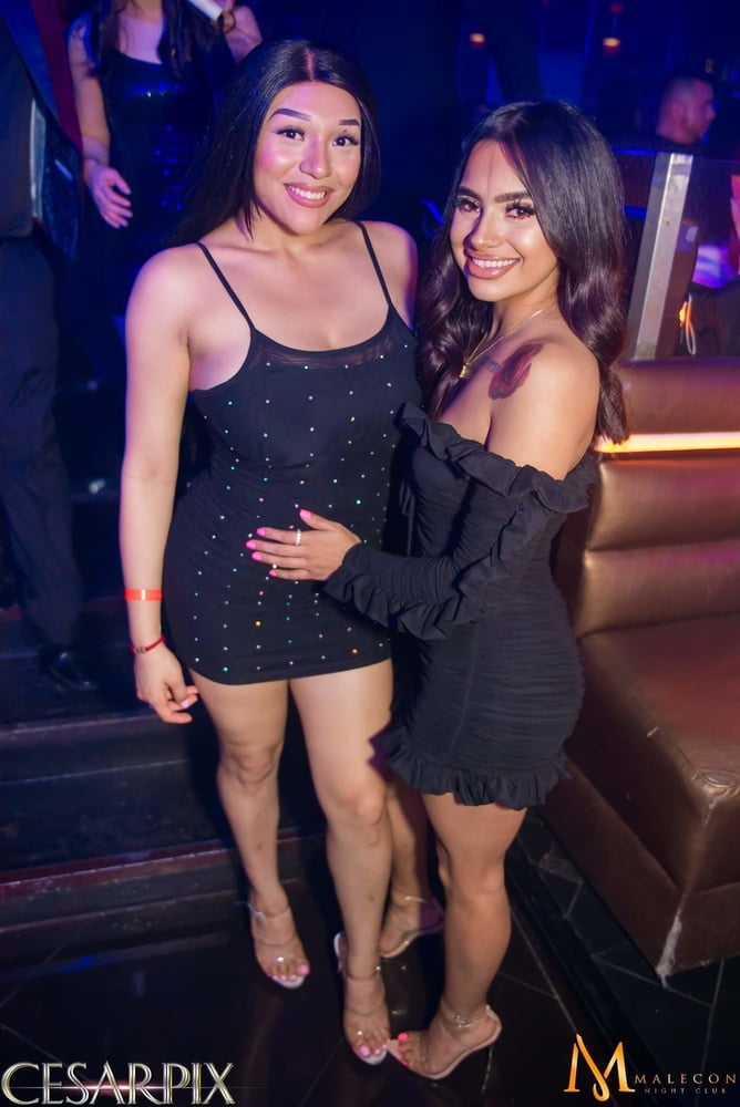 Photos de clubs latinos
 #104855191