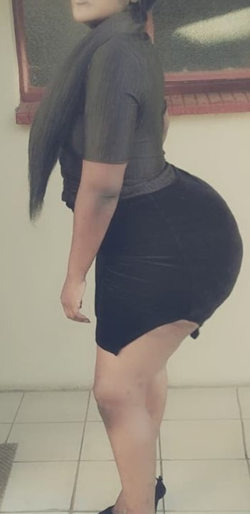 Huge booty slim thick pear Thandazzy #105817362