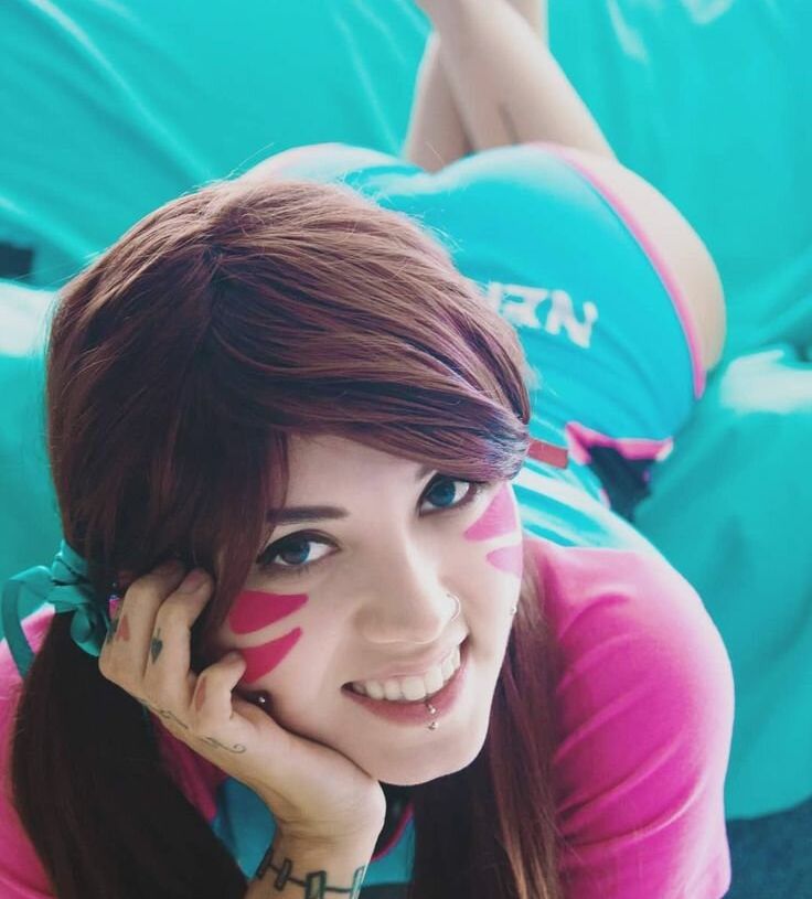 Ale Kat desnuda #108548353