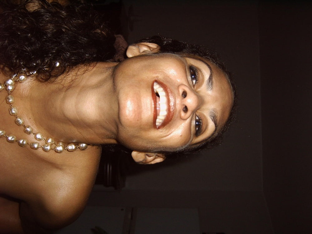 Madura latina hotwife
 #97611381