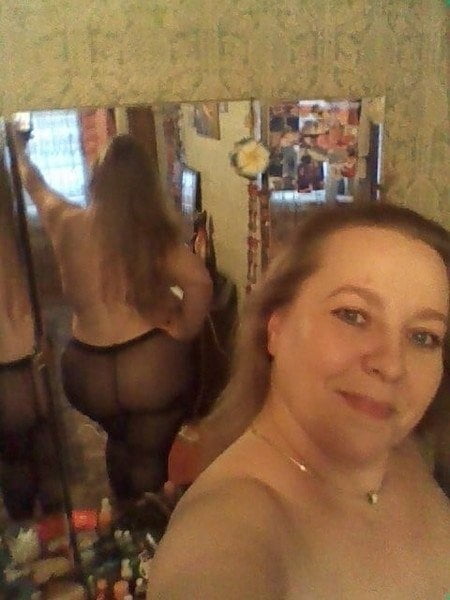 Caderas anchas de las mujeres 308
 #106248840