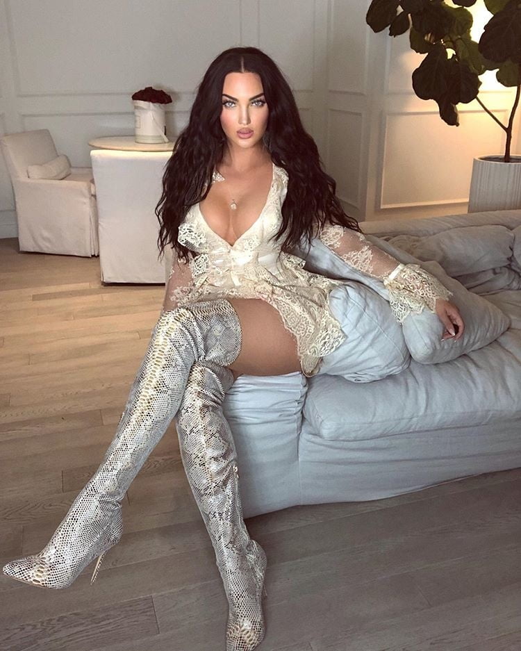 Natalie halcro
 #96295026