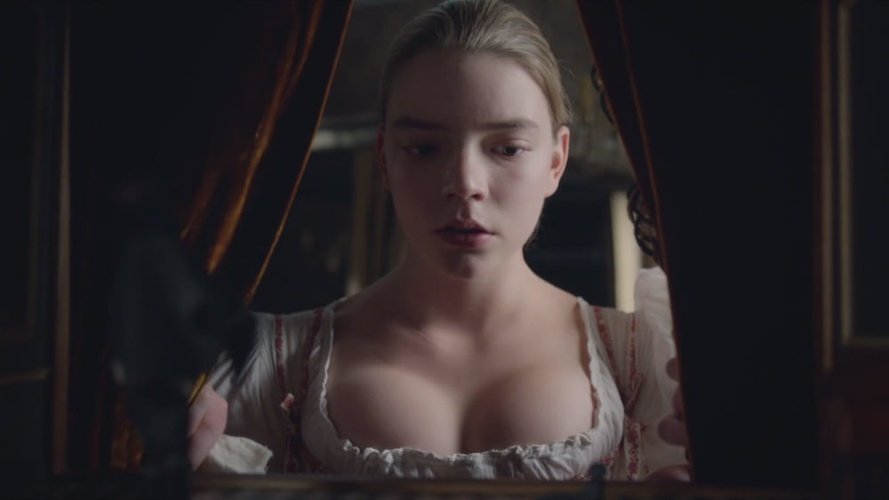 Celebhub 8
 #103323516