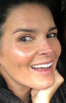 Angie harmon
 #88573677