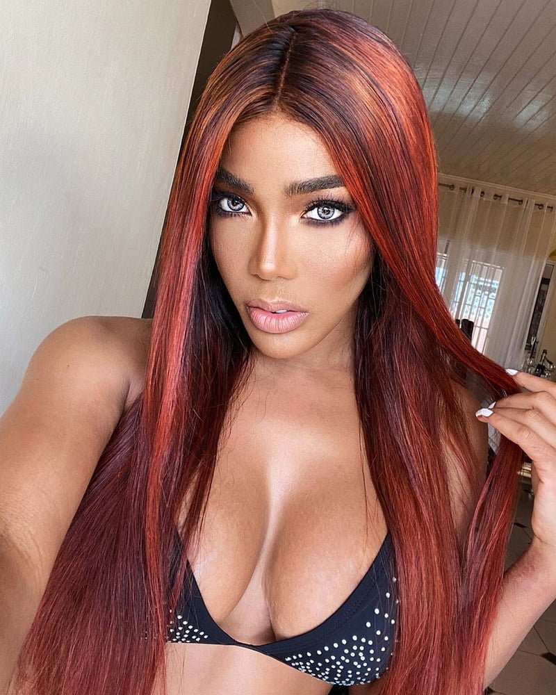 Monifa Jansen #94962884