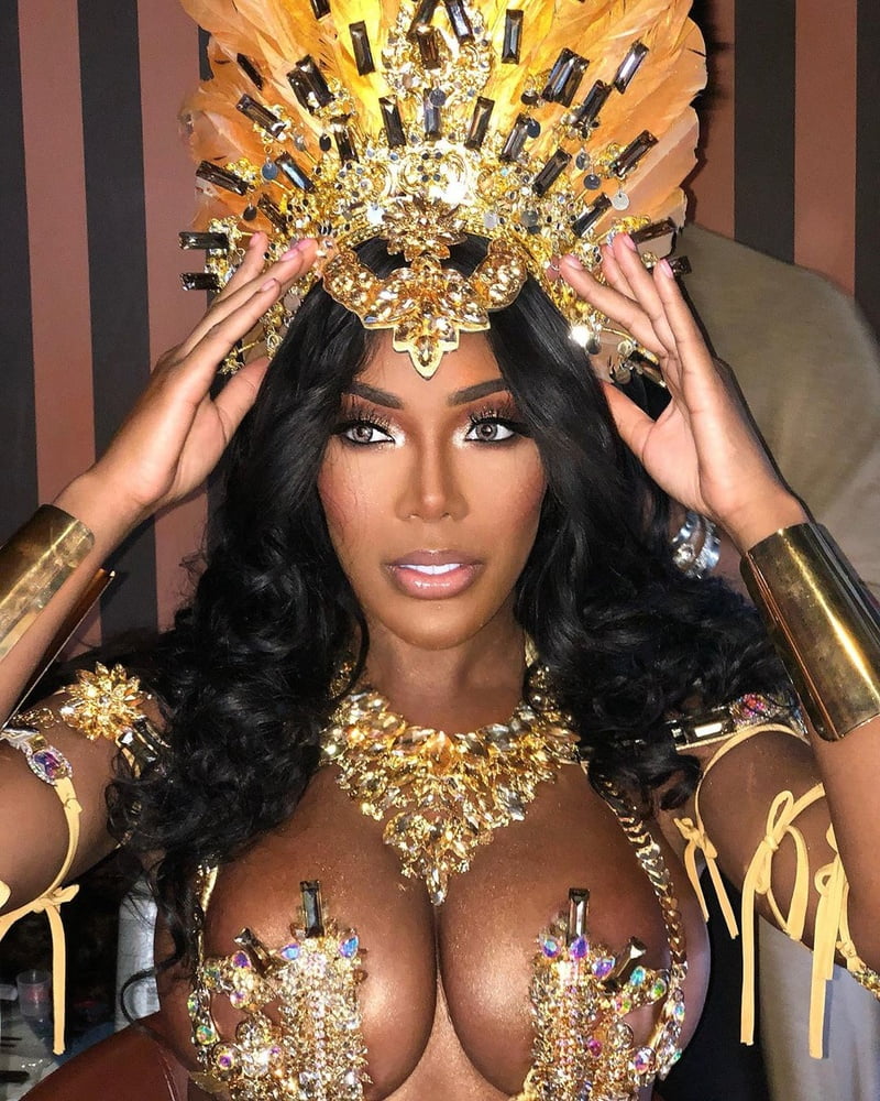 Monifa Jansen #94962961