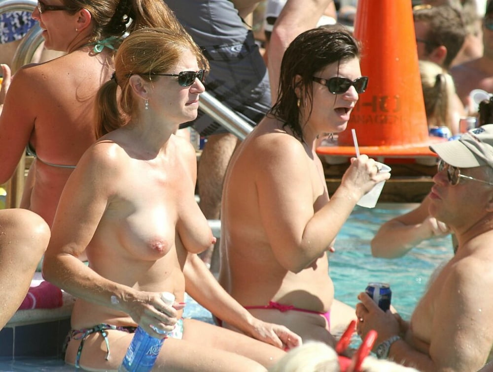Nudist & Sex am Strand
 #92834313