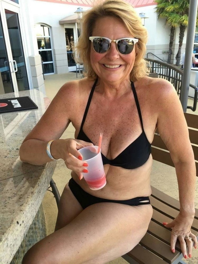 From MILF to GILF with Matures in between 130 #106496363