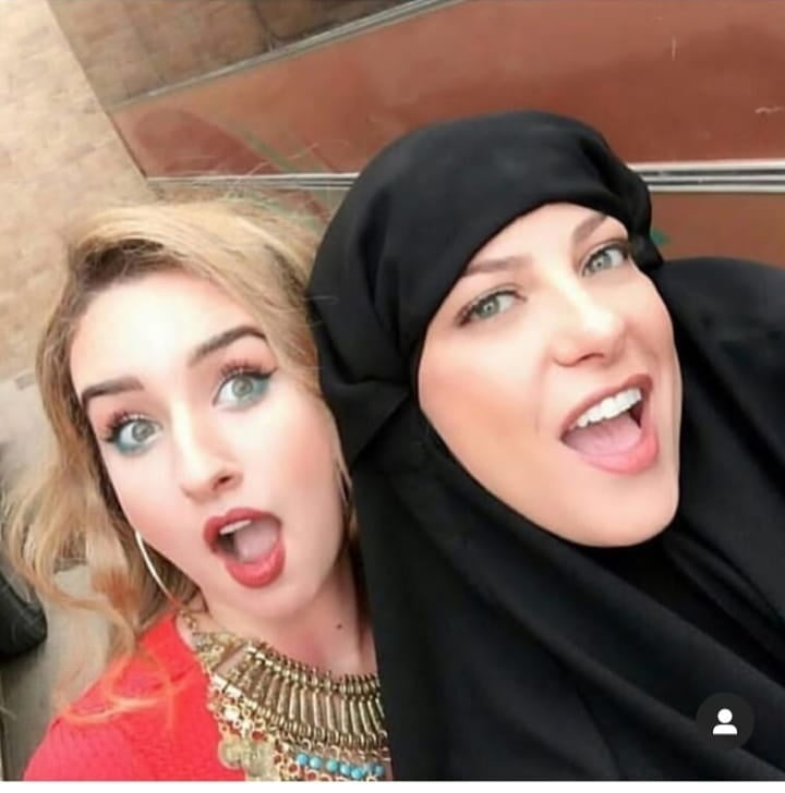 Celebridad egipcia
 #103236121