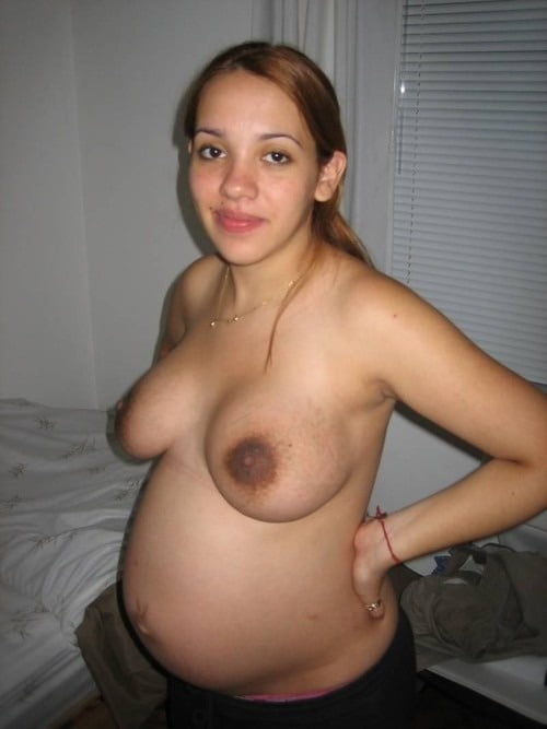 Sexy schwangere Mädchen 135
 #80797704
