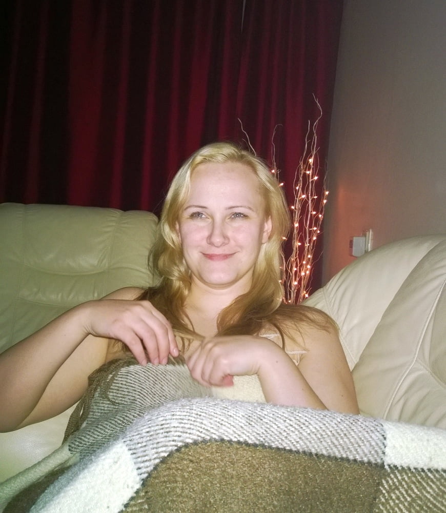 Blond
 #104460783