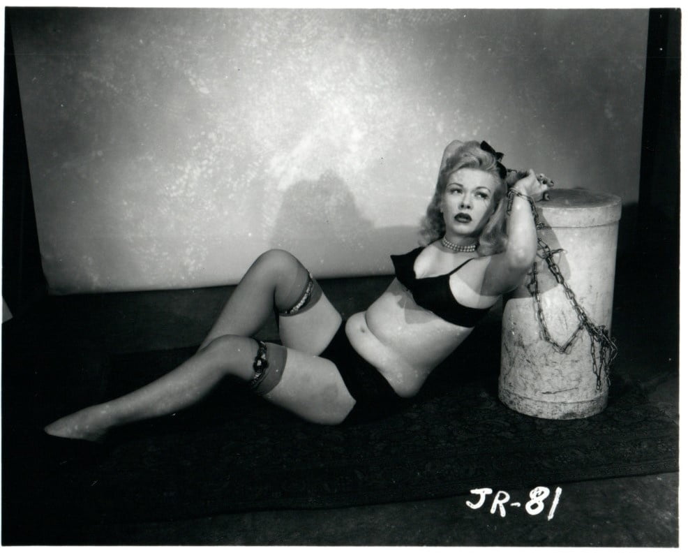 Joan rydell , modelo vintage
 #98403975