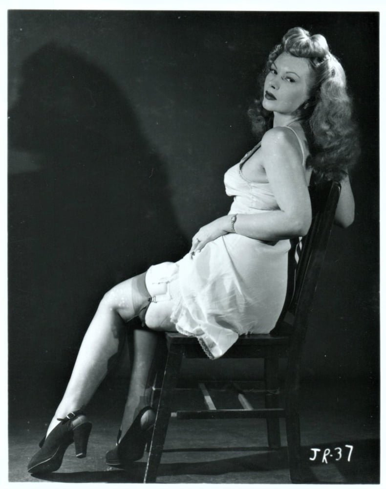 Joan rydell , modelo vintage
 #98403992