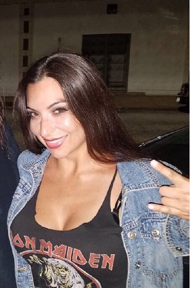 Hot saint louis, mo bartender and singer
 #105253736