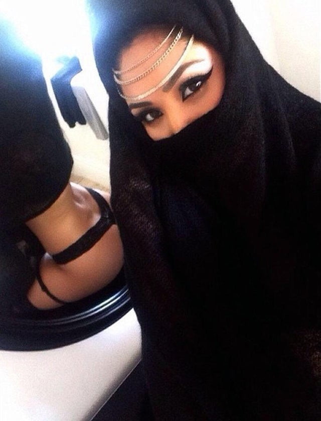 Hijab #104353728