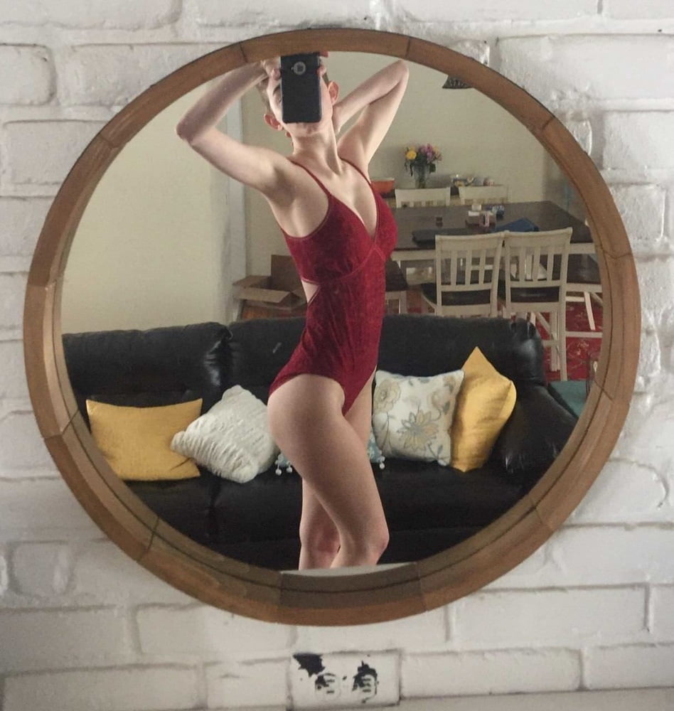 more amateur model #100613070