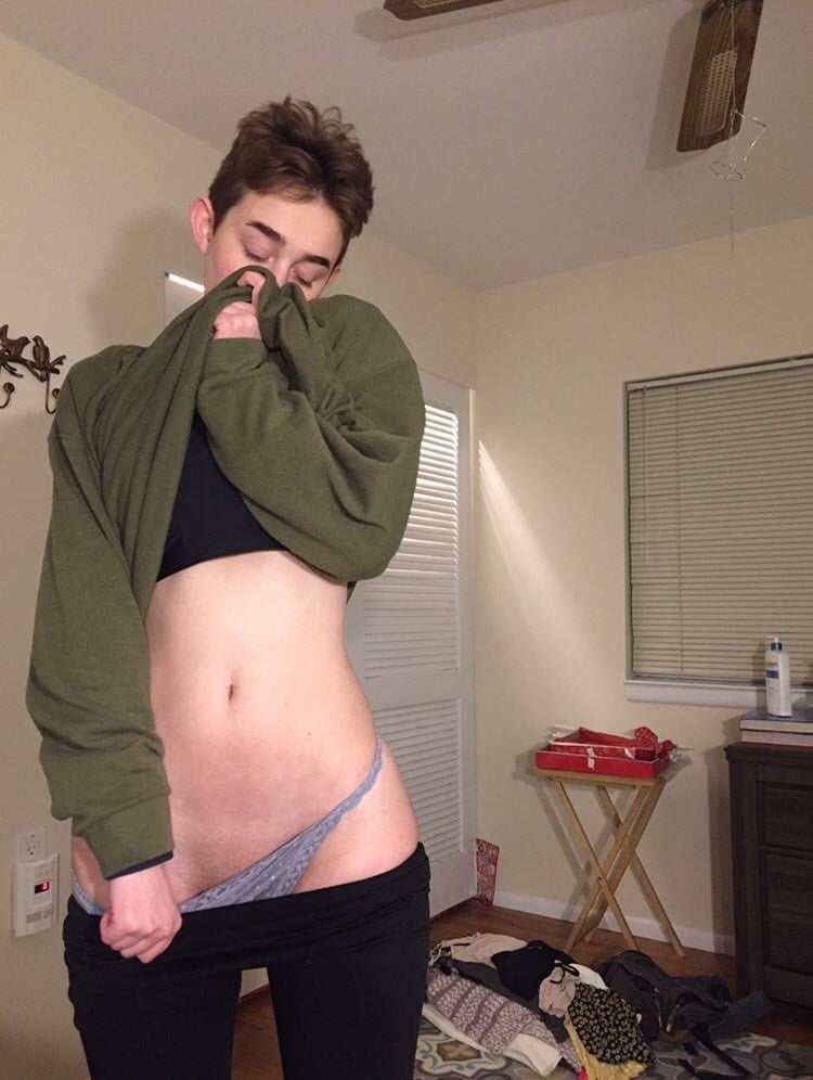 more amateur model #100613146