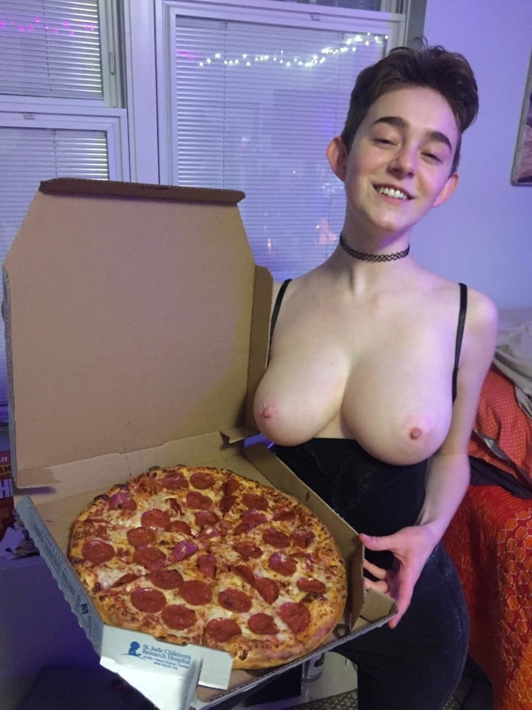 more amateur model #100613337