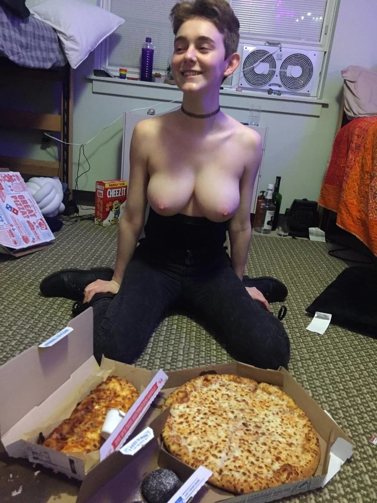 more amateur model #100613519