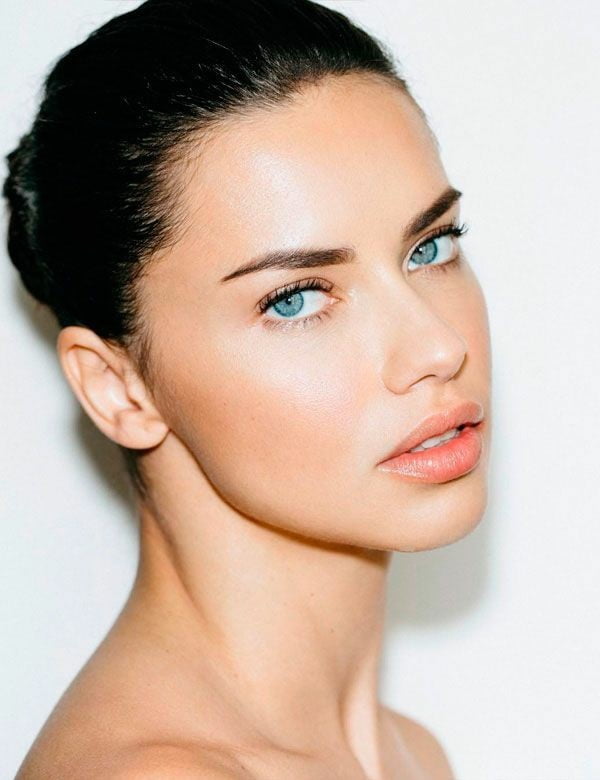 Amazing eyes 12 #96607640
