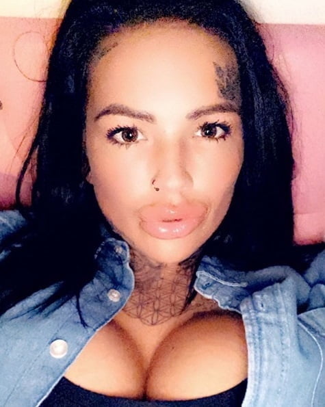 Slag From Wales, for you to wank over #80096334