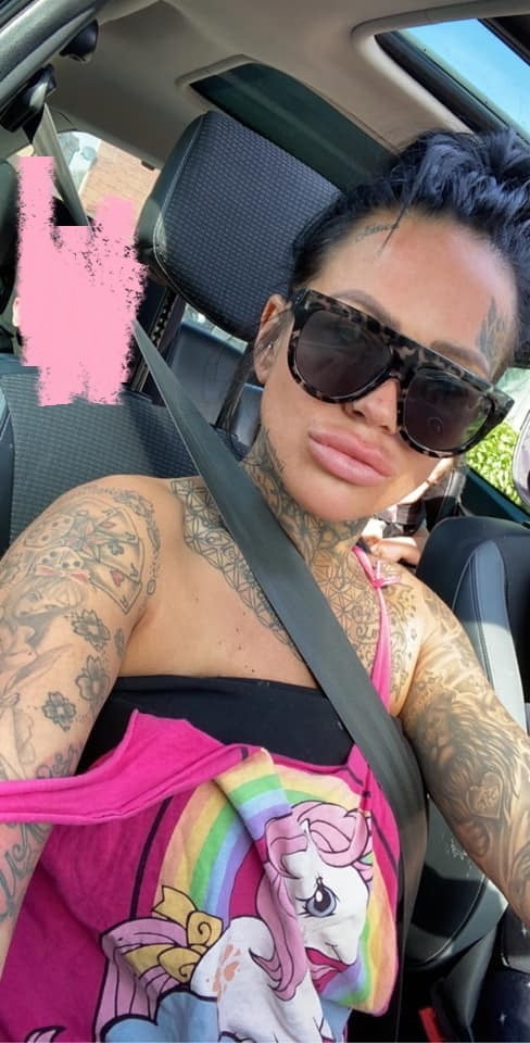 Slag From Wales, for you to wank over #80096418