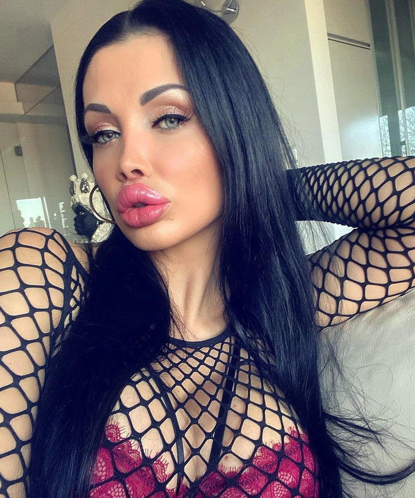 Aletta ocean instagram
 #105990673