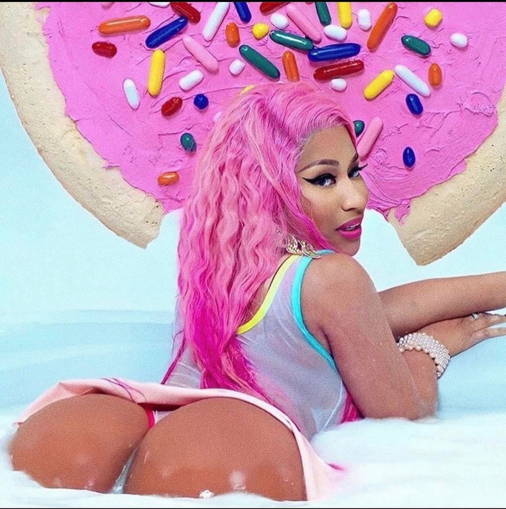 Nicki minaj
 #89827592