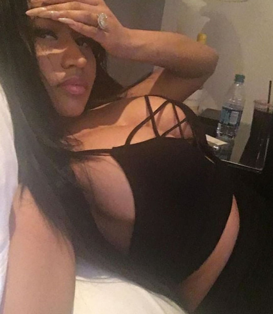 Nicki minaj
 #89827638