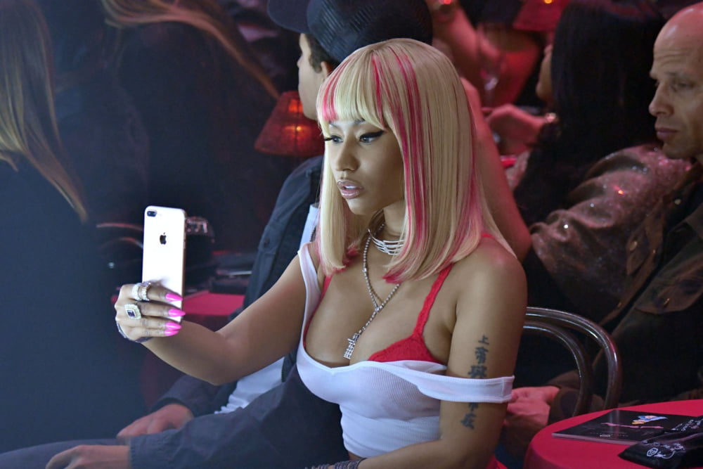 Nicki minaj
 #89827676