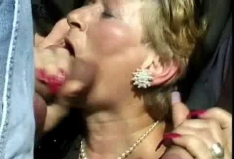 1003. #granny #grandma #mature #103550670