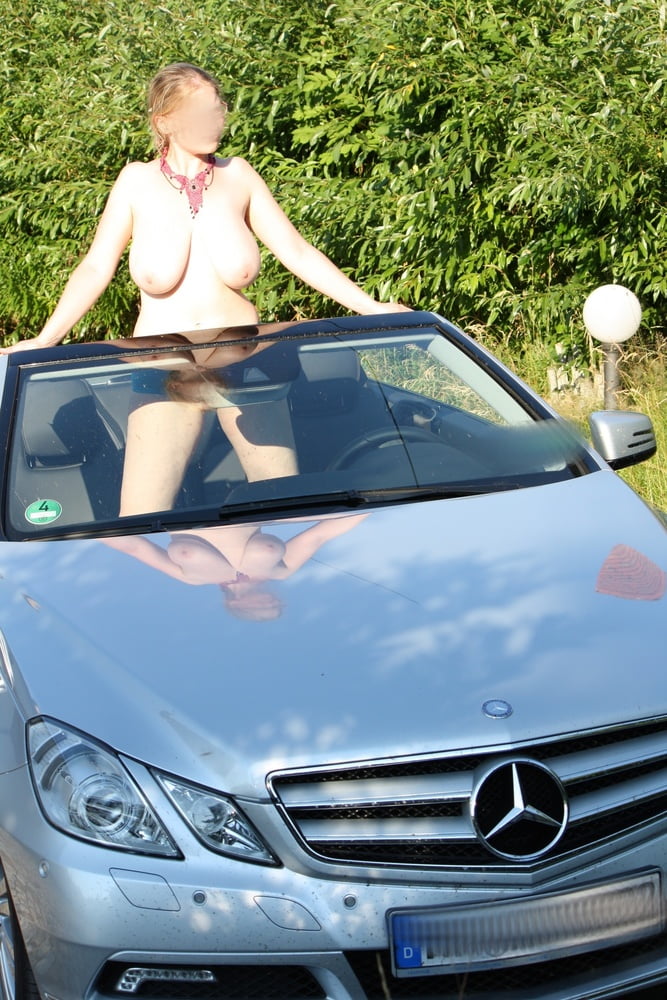 Nice 1584 (girls with Mercs) #101498057