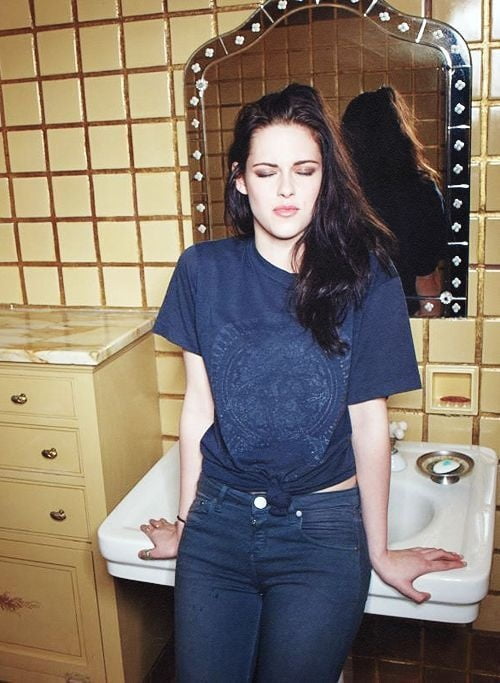 Kristen Stewart Tight jeans only #93464059