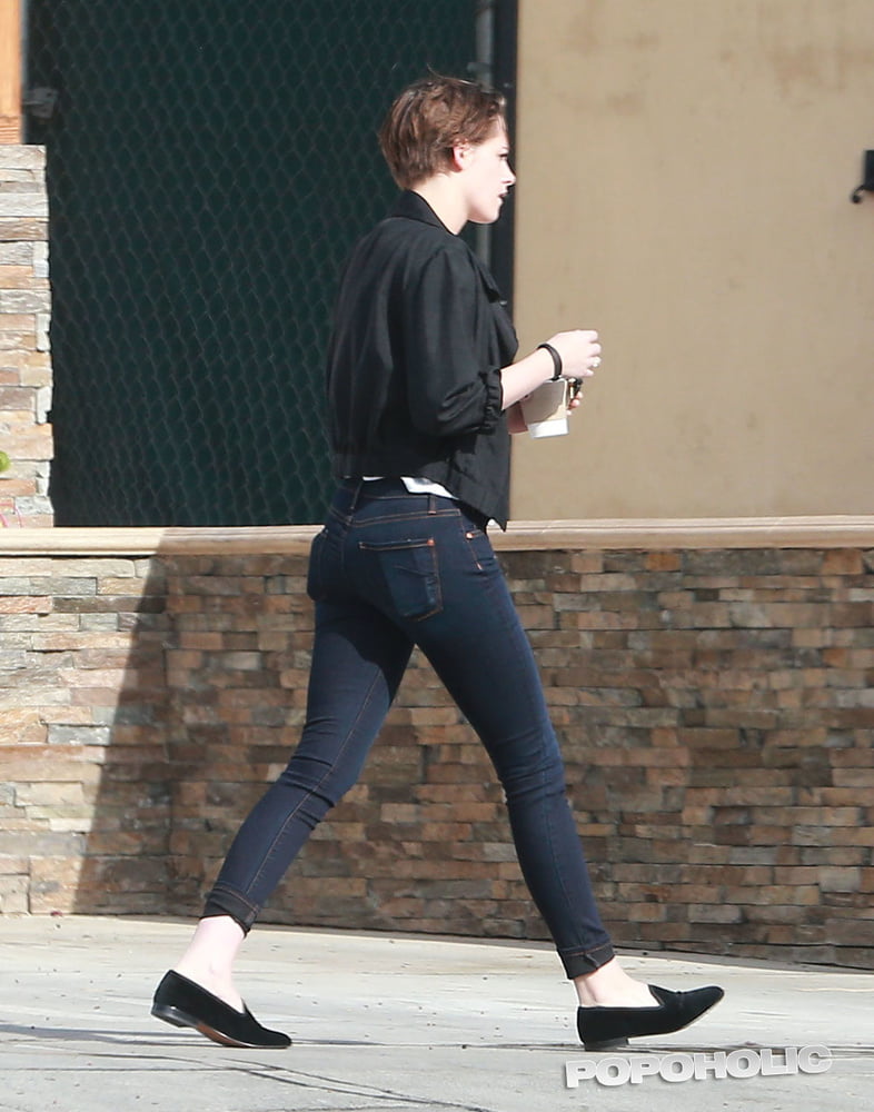 Kristen Stewart Tight jeans only #93464083